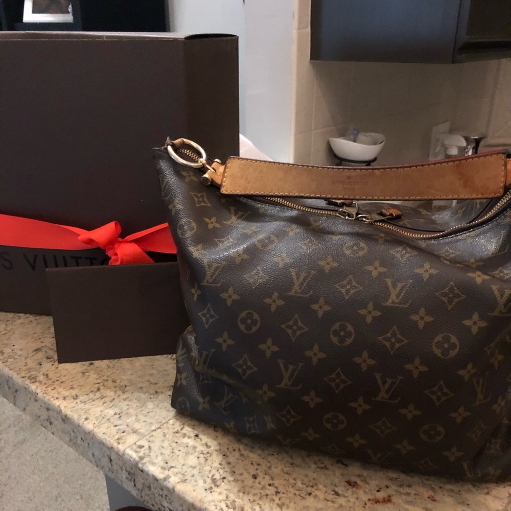 Authentic Louis Vuitton Sully MM